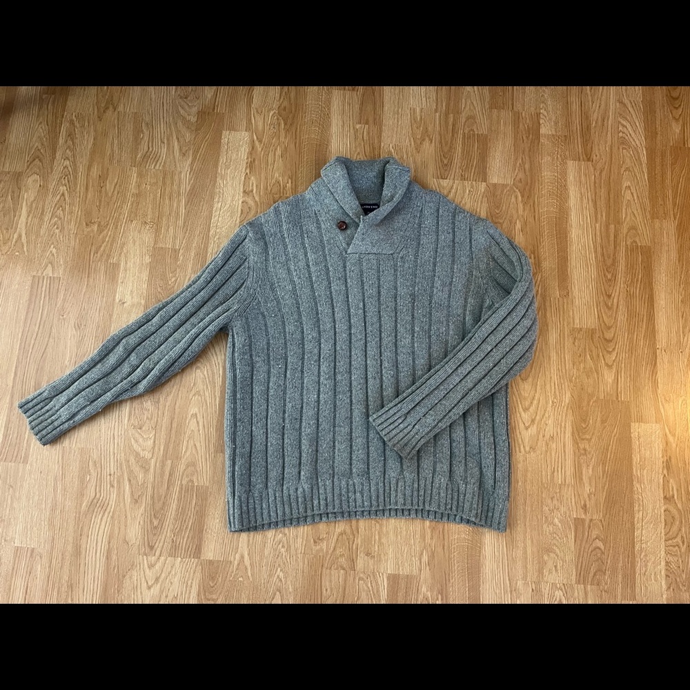 Lands’ End men’s merino wool sweater XL
